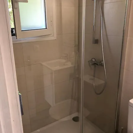 Hotel apartamentowy Dimitra G